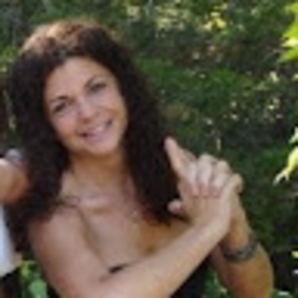 Meet your Posher, Stacey - Picture 1 of 1